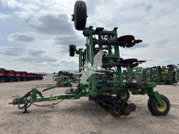 2015 JOHN DEERE 2510H U70700